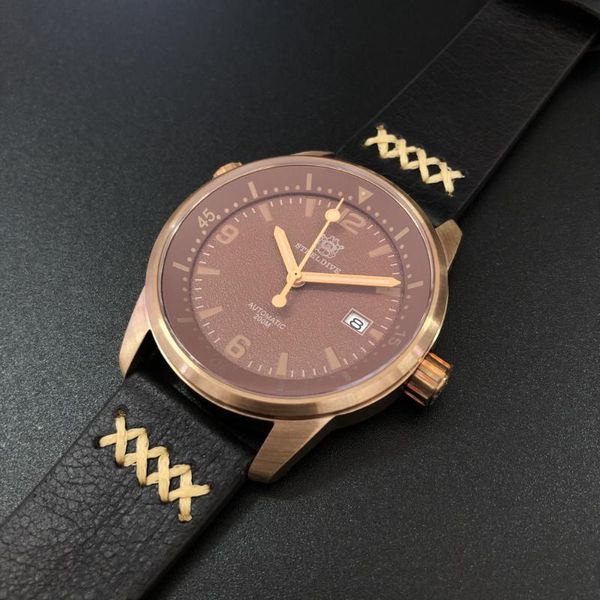 

wristwatches sd1949s steeldive cusn8 bronze case two buttons inner rotating bezel nh35 automatic mens dive watch sapphire crystal, Slivery;brown