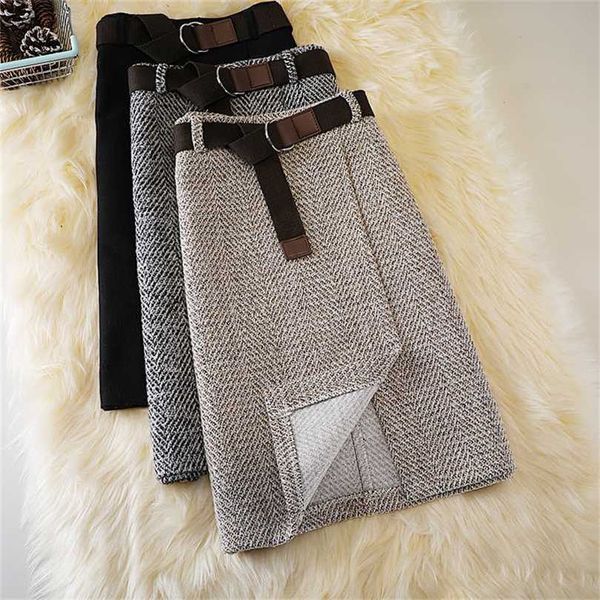 

autumn and winter high-waisted herringbone woolen skirt women's slit mid-length thin tweed plaid wrap hip 211119, Black