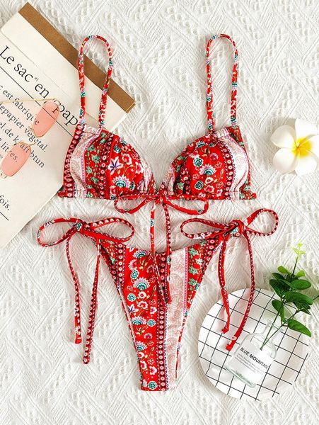 

paisley & ditsy floral tie side bikini swimsuit d40w#, White;black