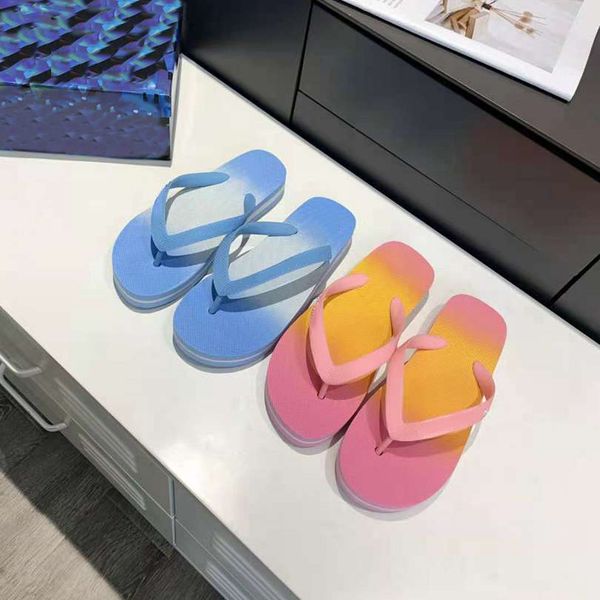 

famous classic sandals fashion slippers latest customized women shoes beach home couples casual slippers with box, Black