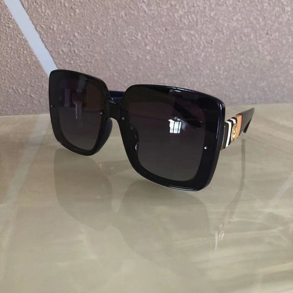 

luxury designer sunglasses men eyeglasses outdoor shades pc frame fashion classic lady sun glasses mirrors for women, White;black