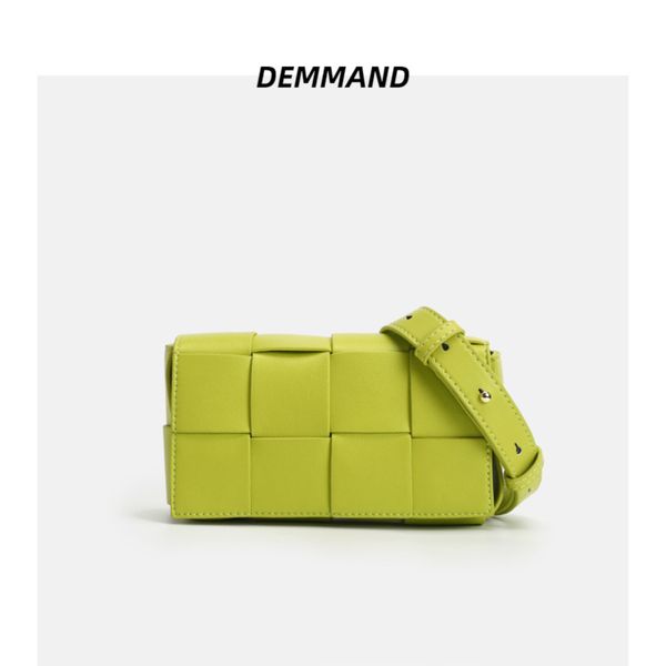 

wholesale bottage wholesale leather women's 2021 trend fashion woven waist mini small bag versatile one shoulder messenge wan woven cro