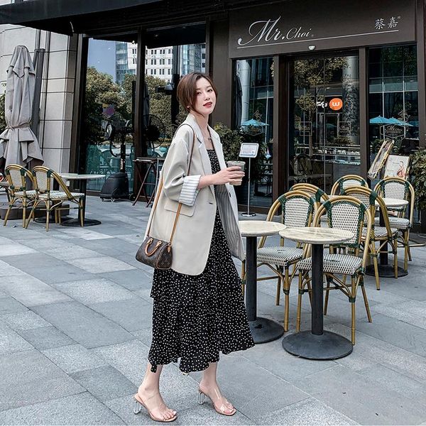 

blazer women's 2021 spring thin style design niche british casual loose single-breasted western suit jacket suits & blazers, White;black