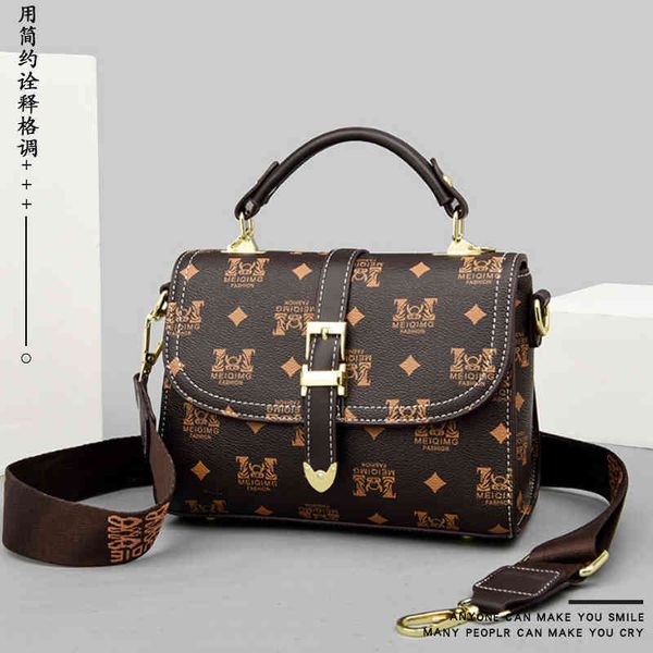 

2022 factory wholesale new summer fashion versatile atmospheric printed messenger women's woven hand mother's shoulder bag 1nsv