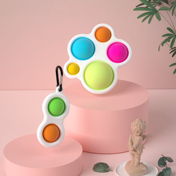 

kneading music decompression keychain