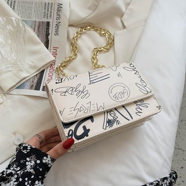 

evening bags for women 2021 fashionable chain shoulder classic graffiti messenger ladies underarm bolsos