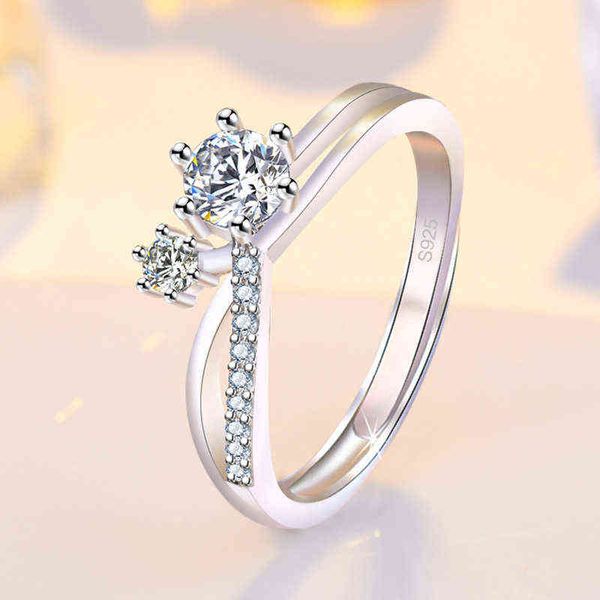 

korean version of simple and lively sweet ring twisted arm zircon ring personalized index finger bracelet ladies ring wholesale g1125, Slivery;golden
