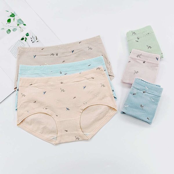 

cartoon printed middle waist elastic comfortable hip girls' briefs, Black;pink
