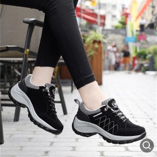 

2021 outdoor mountaineering shoes leisure hiking for women