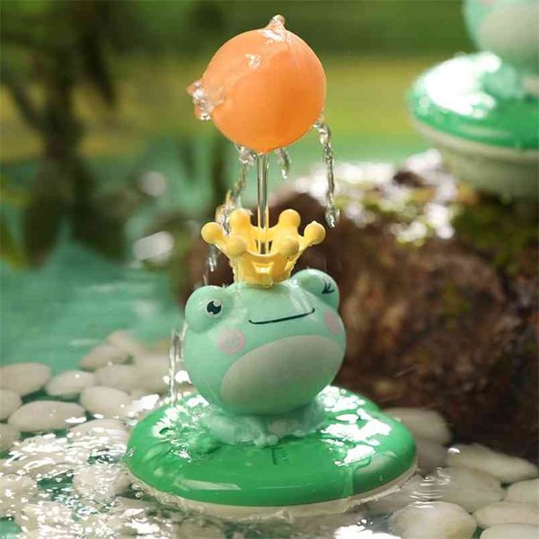 Baby Bath Toys Electric Spray Water Floating Rotation Green Forg Sprinkler Toy Shower Game per bambini Kid Swimming Bathroom 210712