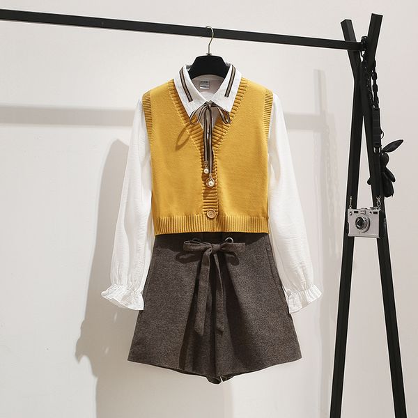 

sweet yellow girls 3 pieces summer women white shirts knit vest + bow lace-up shorts preppy 3-pieces pant set 210416