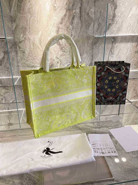 

hanghhangbag women s mini luxurys designers bags 2021 designer womens handbags purses crossbody bag wallet handbag louisbags_18 embroidered