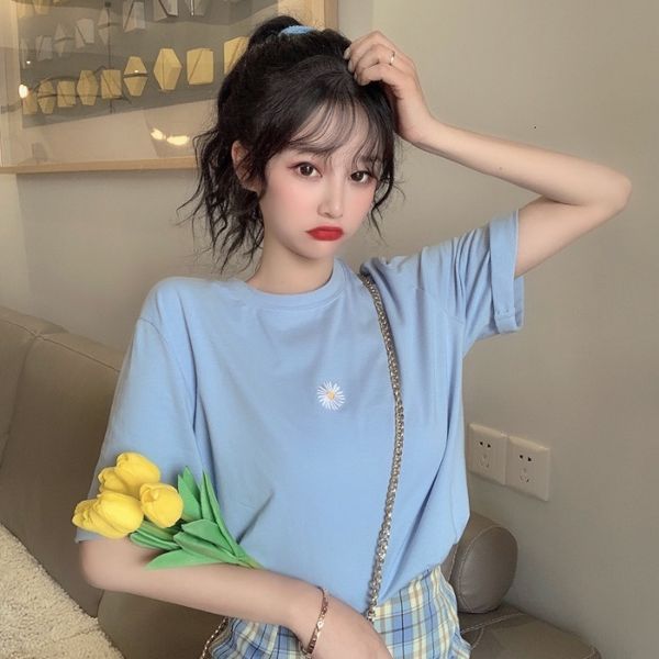

T-shirt 2020 spring and summer wear Korean loose base shirt Daisy short sleeve T-shirt women's net red top, White