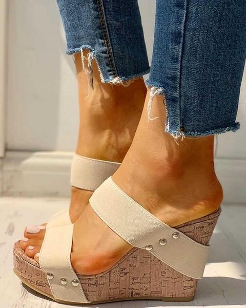 

dress shoes 2021 fashion sandals, slope heel women's shoes, breathable large buckle slippers, Black
