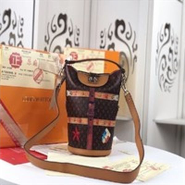 

body brand designer cross luxury sini 53842 shoulder handbags in silky totes calfskin woman handbags bags iconic bags handles bag clutch