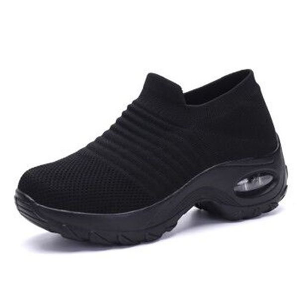 

2022 large size women's shoes air cushion flying knitting sneakers over-toe shos fashion casual socks shoe wm1010