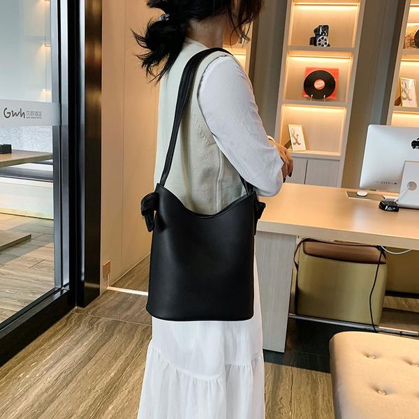 

evening bags women's synthetic leather handbag, large capacity, fashionable