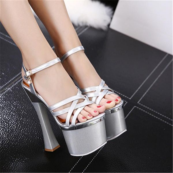 

17.5cm fish mouth waterproof platform roman shoes cross with thick heels, nightclub model runway sandals, Black