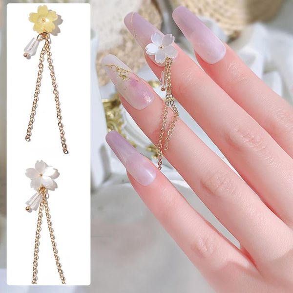 

flower pendant chain nail art decorations metal zircon jewelry nails accessories charms manicure tools, Silver;gold
