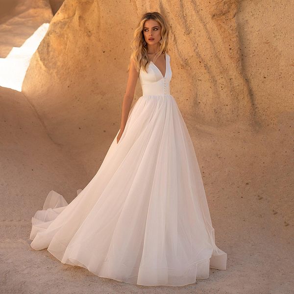 

simple country beach wedding dress princess bridal gowns 2022 tulle satin a line v neck buttons bride dresses plus size, White