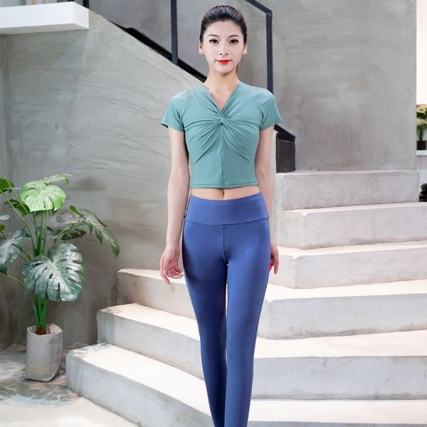 

yoga women's summer sports suit temperament fashion net red fitness thin short sleeve, Black