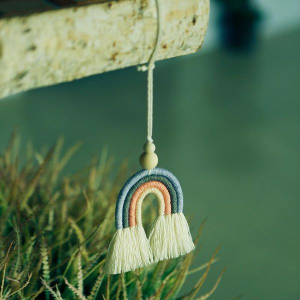 

decorative objects & figurines rear view mirrior pendant handmade cotton rainbow tassel car diffuser hanging keychain interior decor for veh