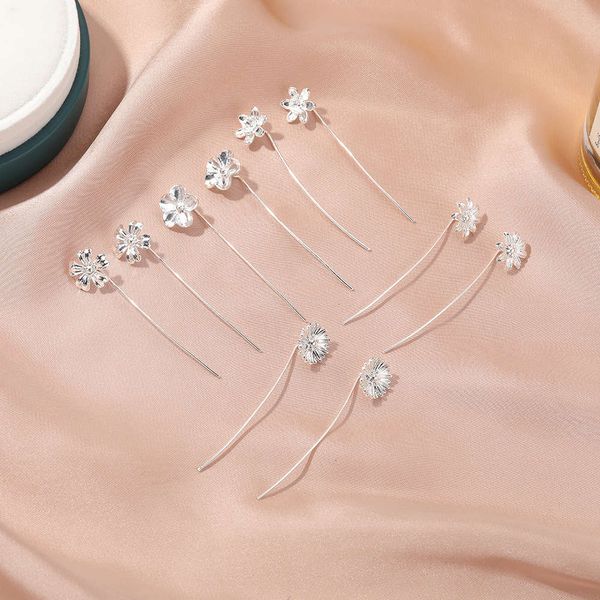 

korean version sweet girl heart flower long rings temperament aesthetic line bright silver one-piece puncture needle female