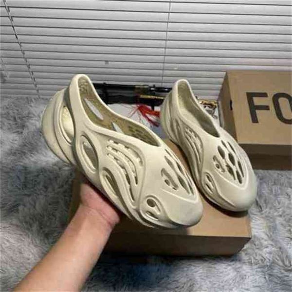 

fashion brand slippers foam men super great quality runner outdoor basketball football soccer sneakers sports sandal leisure gift summer par, Black