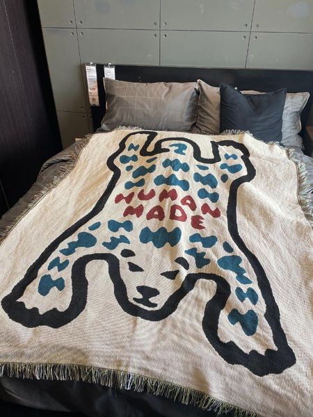 

blankets modern simple summer exquisite sofa camping blanket 40% cotton 60% polyester polar bear