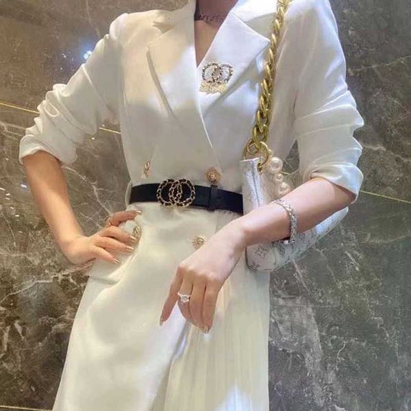 

luxury party evening dress 2021 spring waistband with waist closed to show thin french lady temperament suit pleated, White;pink