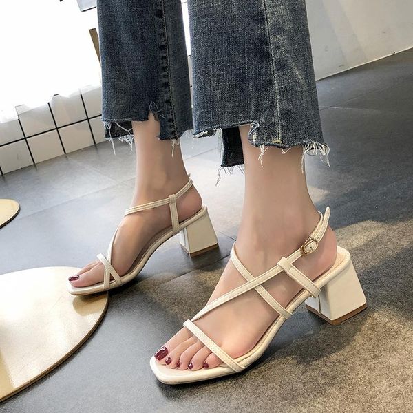 

elegant womens sandals summer korean retro square heel students roman shoes begine outdoor clip toe beach sandalies, Black