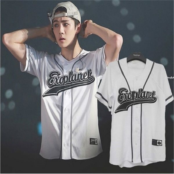 T-shirt EXO Planet 3 EXOrDIUM A Seoul KPOP Maglietta unisex BUTTON DOWN Baekhyun Summer Tops Moda Coreana Fans Tees 210406