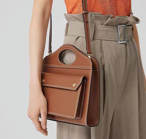 

2021 ladies luxury designer messenger bag first genuine leather bag handbag shoulder messenger bags burb tote 24*22cm