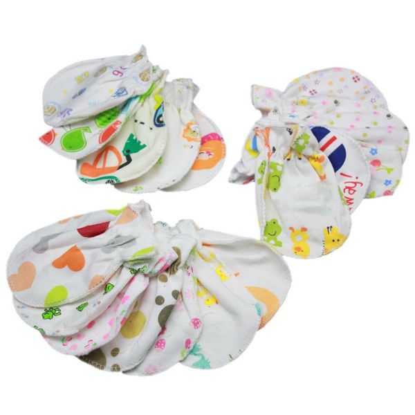 

infant anti-grasping gloves cartoon warm winter gloves kids newborn animal print mittens, White
