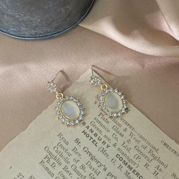 

dangle & chandelier vsnow exquisite white oval geometric opals earring for women femme shiny rhinestones wedding jewelry pendientes, Silver