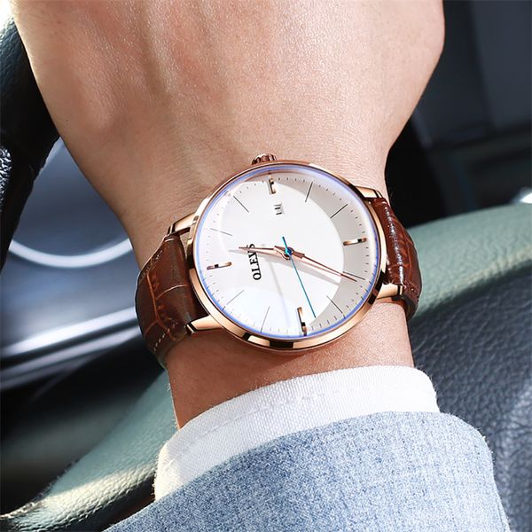 

clock male clocks mechanical poison, Slivery;brown
