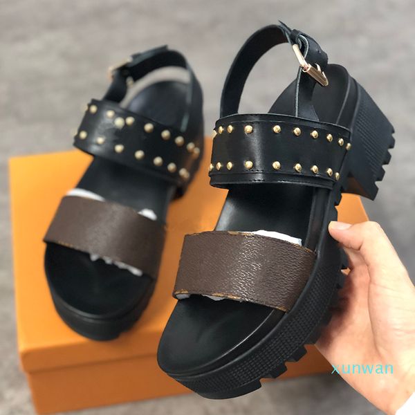 

women sandal laureate platform sandals glazed calf leather patent canvas designer nails women shoes thick bottom party sandal with box, Black