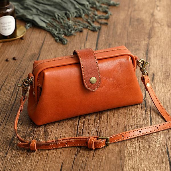 

zhuanshan handmade 2021 summer vegetable tanned cowhide small mouth gold satchel goddess versatile 21022 cross body