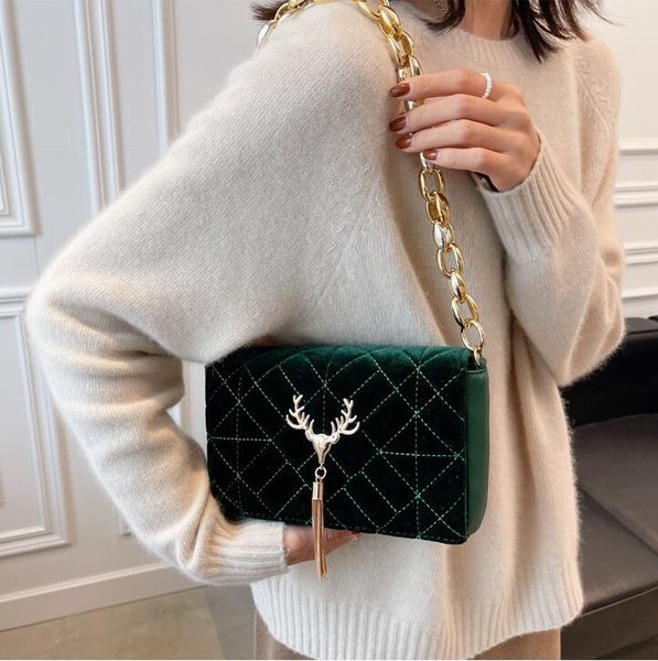 

factory wholesale womens shoulder bags elegant gold tassel fashion chain bag winter street trend flannel handbag simple atmosphere plaid wom