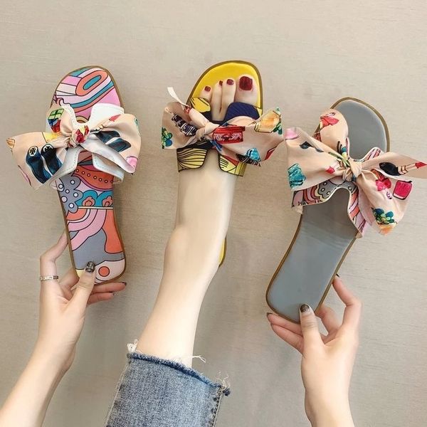 

2021 flat slippers womens sandals style all-match floral indoor outdoor flip-flops beach shoes female, Black