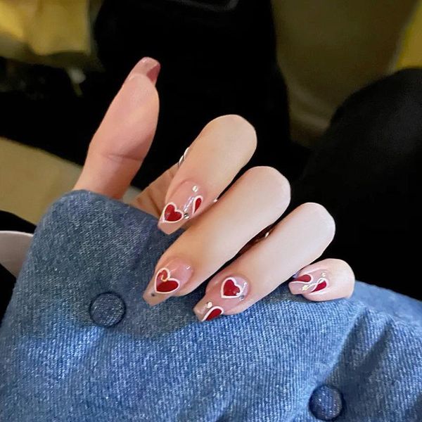 

false nails 24pcs pink love heart pattern fake middle length rhinestone artificial ballerina design diy manicure tools, Red;gold
