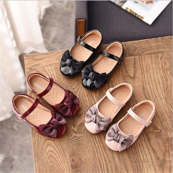 

spring and autumn fashion master children's flat shoes bow cute little girl's soft soled non slip sandals, Black;red
