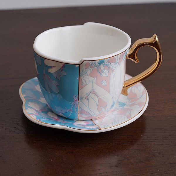 

cups & saucers luxury enamel faience blue and white porcelain coffee cup sauce set bone china afternoon flower tea with gift box