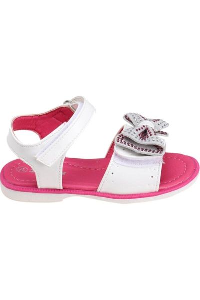 

sandals 51.507041 white female child, Black