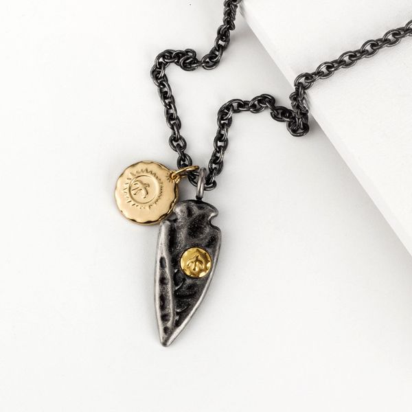 

fashion titanium steel shield necklace for boys and girls personality eagle pendant lovers simple versatile jewelry, Silver