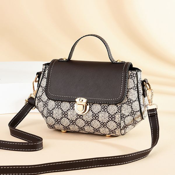 

handbag casual and easy to wear printed women's bag trend 2021 summer korean version foreign style small square single shoulder messeng, Black;red