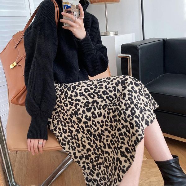 

skirts high waist leopard print skirt women's autumn and winter mid long korean retro corduroy a-line 196, Black