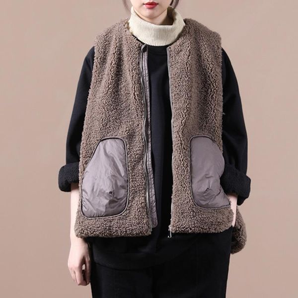 

women's vests ewq big pocket cashmere vest women solid sleeveless o-neck zippers loose large size coat casual style 2021 winter gd105, Black;white