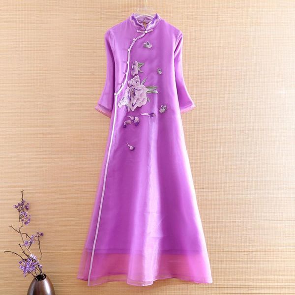 

hi-end autumn 2021 women cheongsam dress embroidery peony loose elegant lady chinese style a-line party qiapo s-xxl ethnic clothing, Red