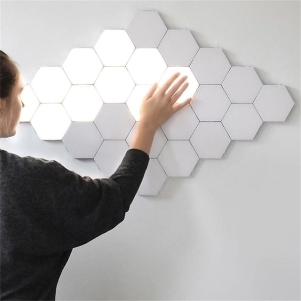 Moderne LED Wandleuchte Loft Honeycomb Modulare Montage Touch Wandleuchten Lampe Magnetische Innen DIY Dekoration Beleuchtung 210724